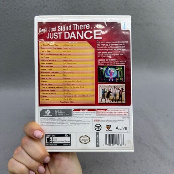Just Dance 1 Original 2009 Nintendo Wii Video Game - Picture 2 of 4